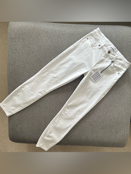 pistola Denim - NWT Pistola White Jennifer Skinny Jeans Size 26